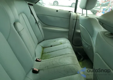 2001 Mercedes-Benz Clk 320 from USA, damaged, VIN WDBLK65G21T069416